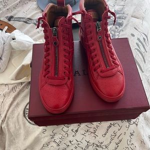 I’m selling my Bally shoes that I had for a year that I’ve only worn once